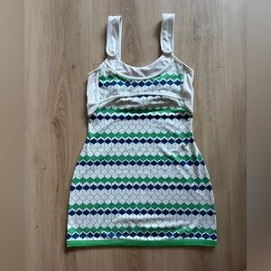 Geometric Patterned tennis/golf Dress size P